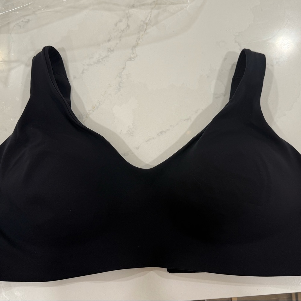 SPANX Low Impact Sports Bra Very Black